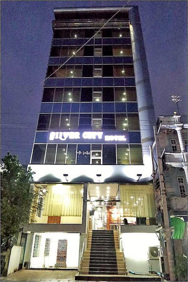 Silver City Hotel Мандалай Экстерьер фото
